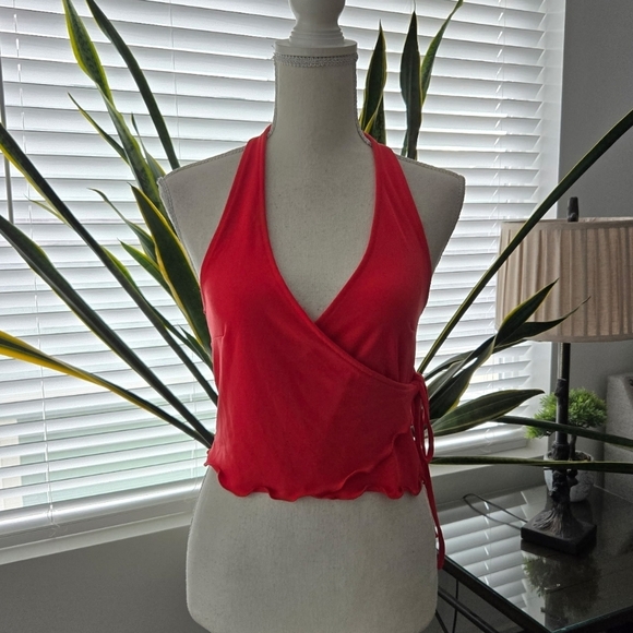 silence + noise Tops - SILENCE + NOISE wrap halter top. Size Medium. New without tags.